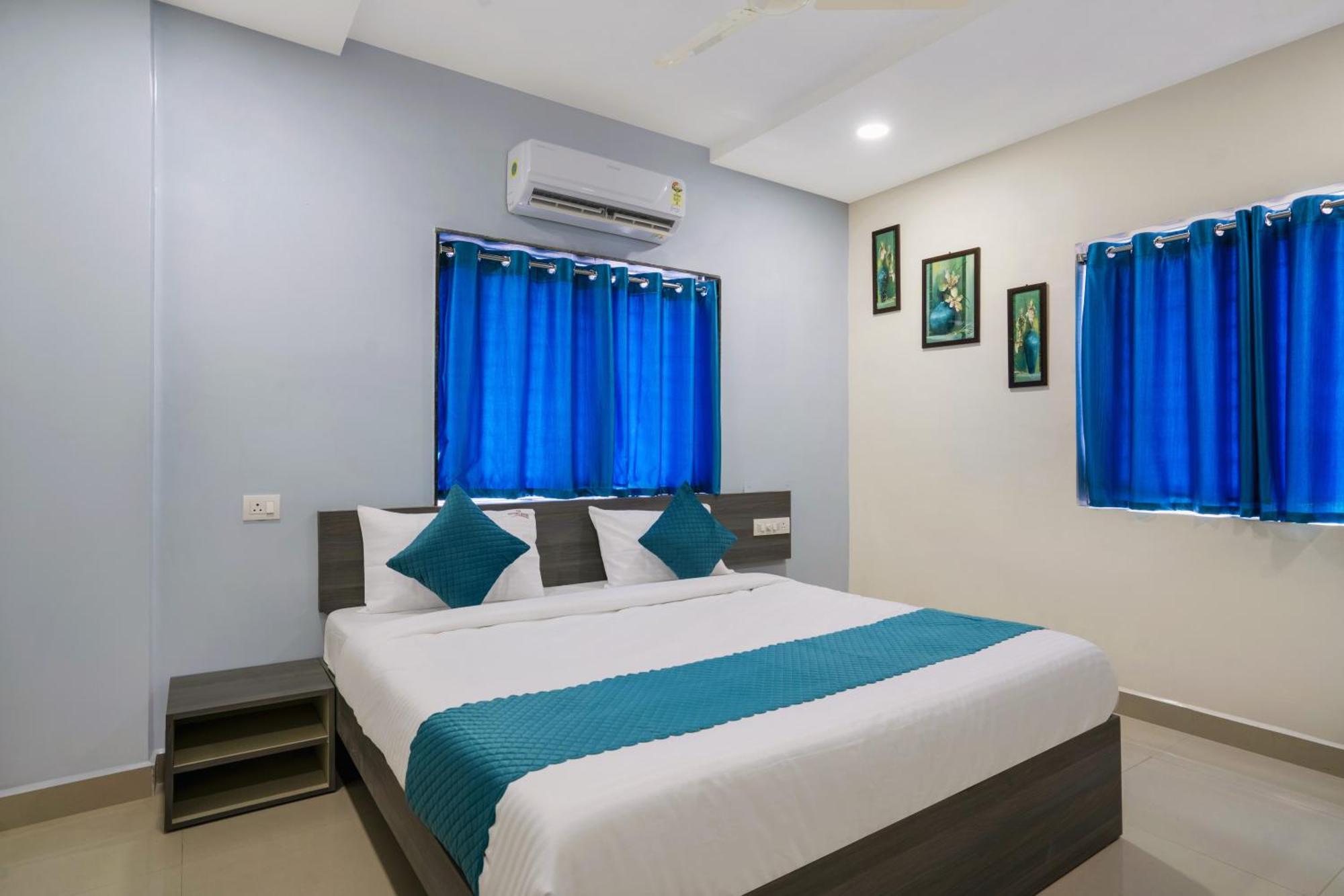 The Balcony Suites Хайдарабад Экстерьер фото